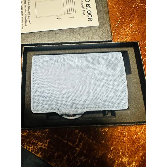 CONCEAL PLUS Card Blocr Small Powder Blue RFID Wallet Slim Compact Wallet - Picture 6 of 11